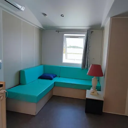 Mobile 3 * Hyeres